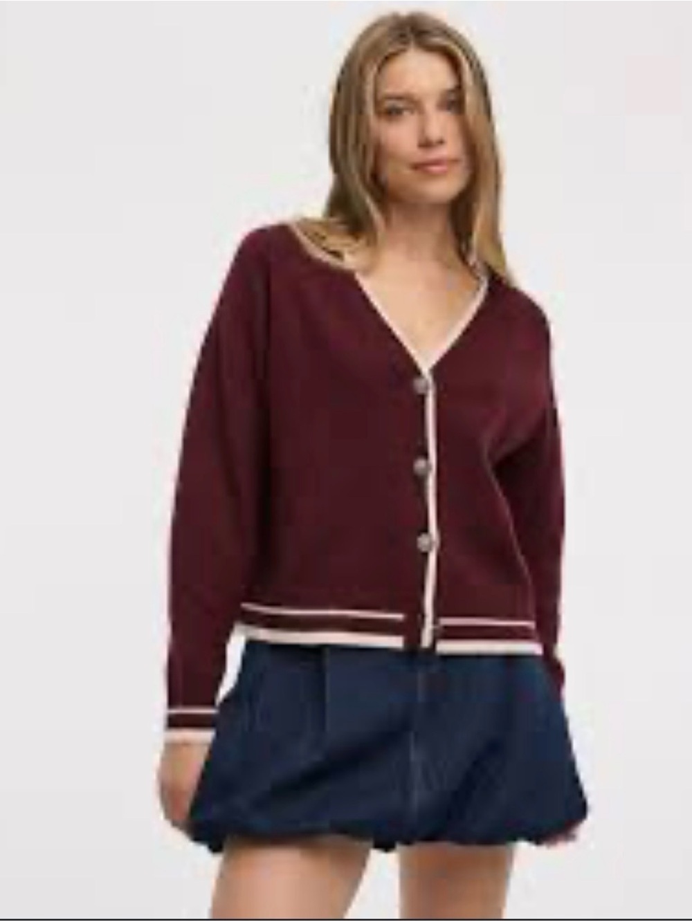 Women’s V-Neck Button Cardigan Sweater in Burgundy